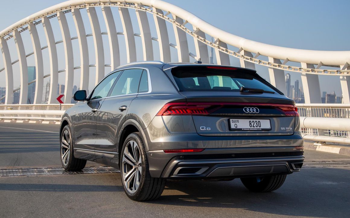 AUDI Q8 - image 2