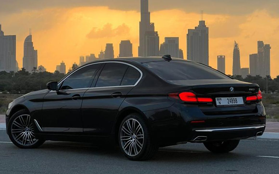 BMW 520i - image 3