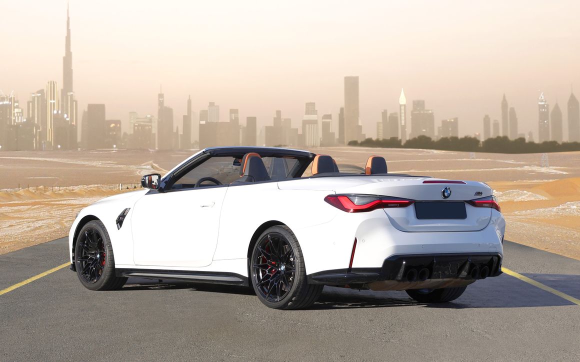 BMW M4 - image 9