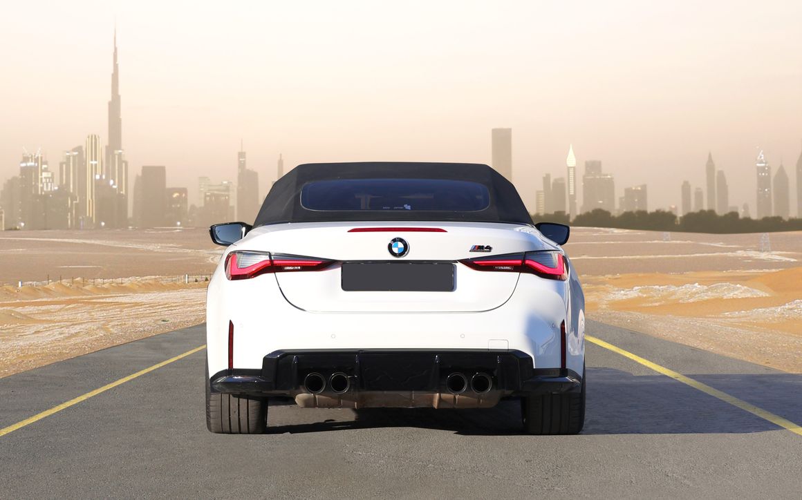 BMW M4 - image 10
