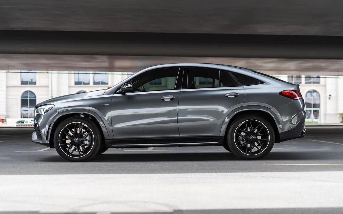 Mercedes GLE53 - image 3