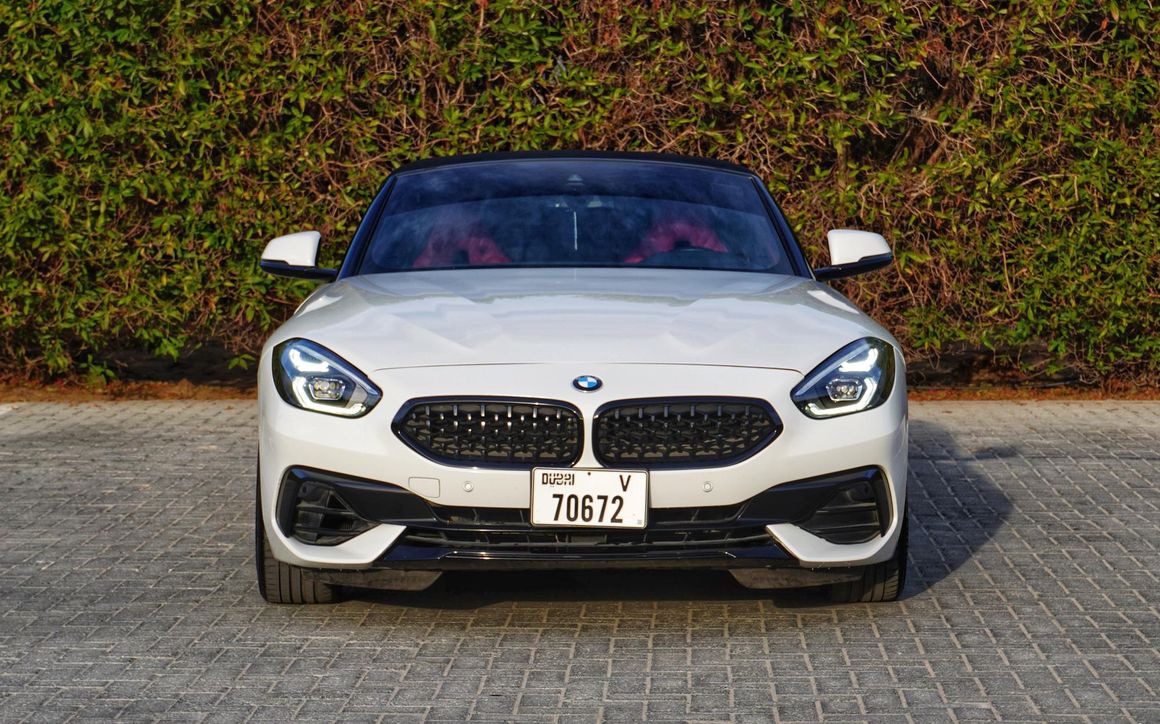 BMW Z4 - image 2