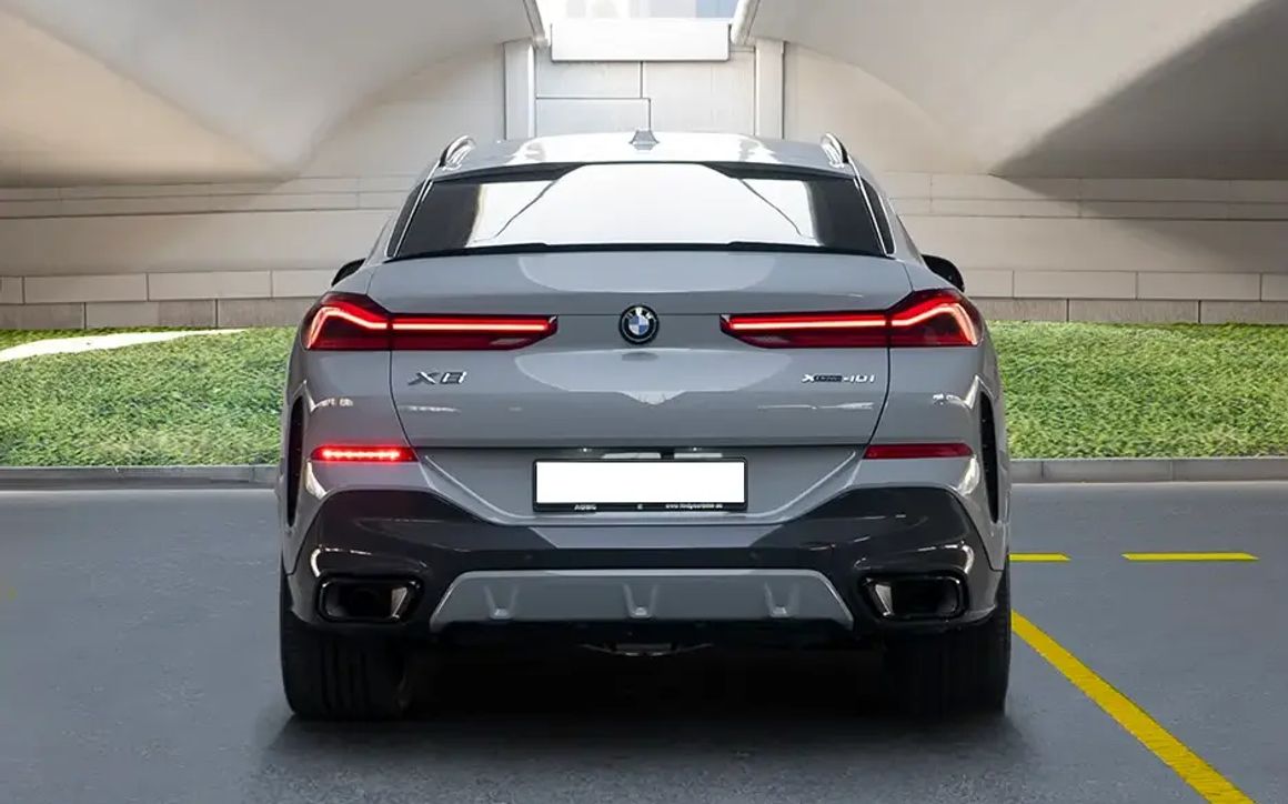 BMW X6 - image 5