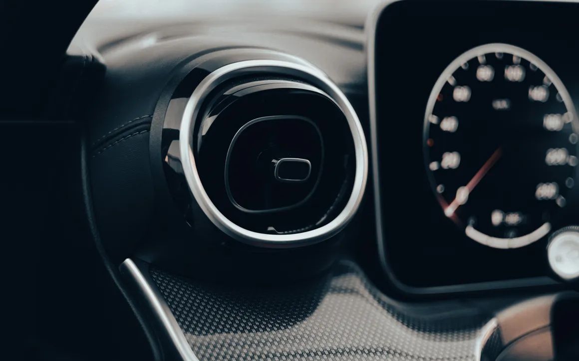 Mercedes Benz C200 Black - image 23