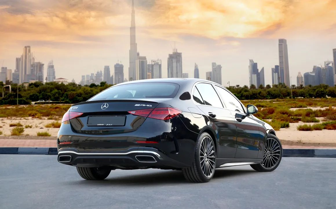 Mercedes Benz C200 Black - image 8