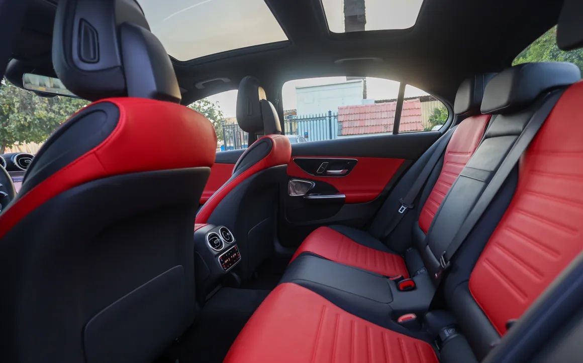 Mercedes Benz C200 Black - image 19