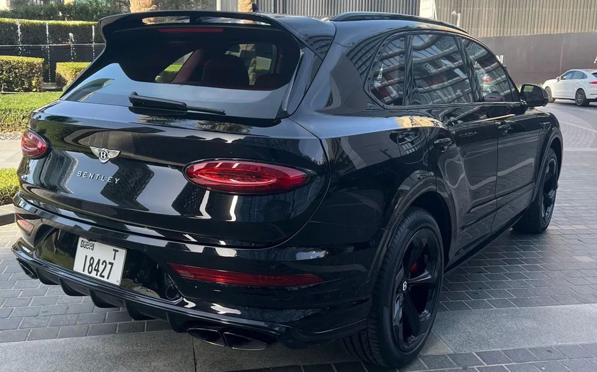 Bentley Bentayga S Sport - image 2