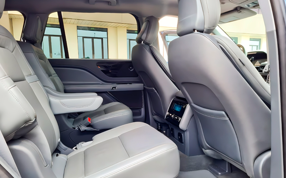 LINCOLN AVIATOR - image 7