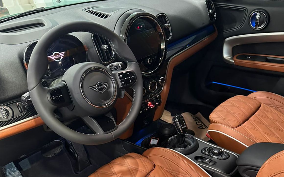 MINI COUNTRYMAN - image 3