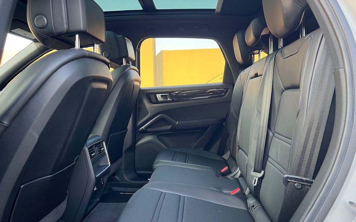 Porsche Cayenne Platinum - image 14