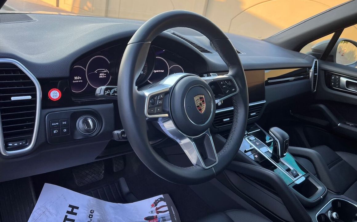Porsche Cayenne Platinum - image 12