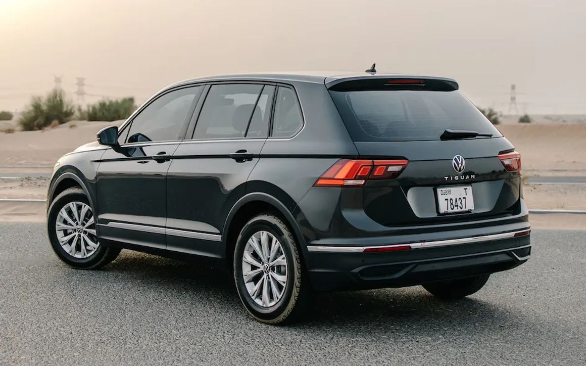 VOLKSWAGEN TIGUAN - image 4