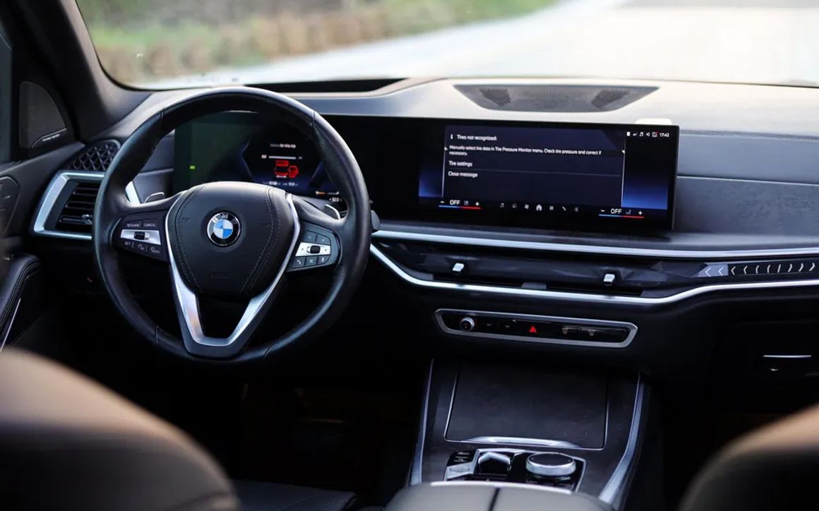 BMW X5 M50i 2024 - image 8