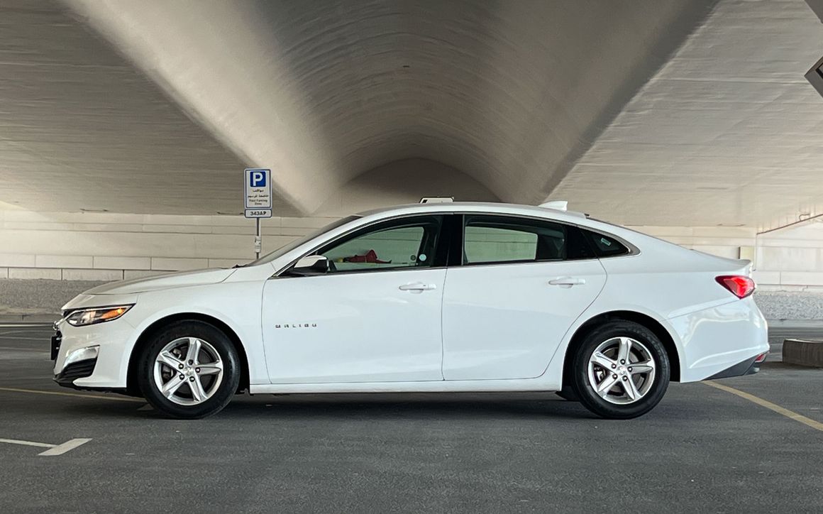 Chevrolet Malibu - image 2