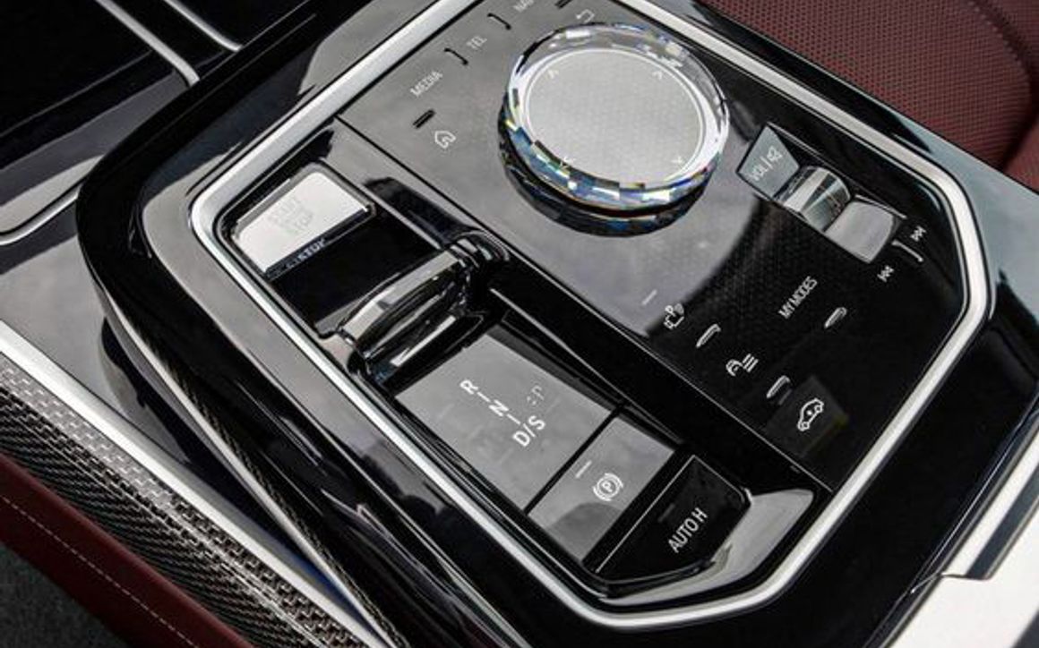 BMW 735I 2024 - image 5