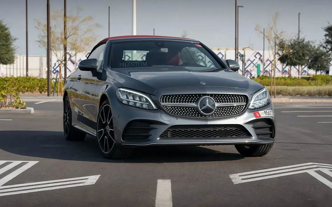 MERCEDES C200 CONVERTIBLE - image 1