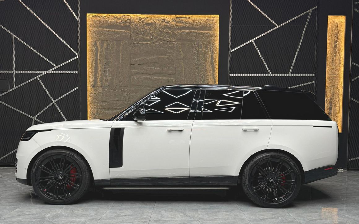 RANGE ROVER VOGUE - image 2