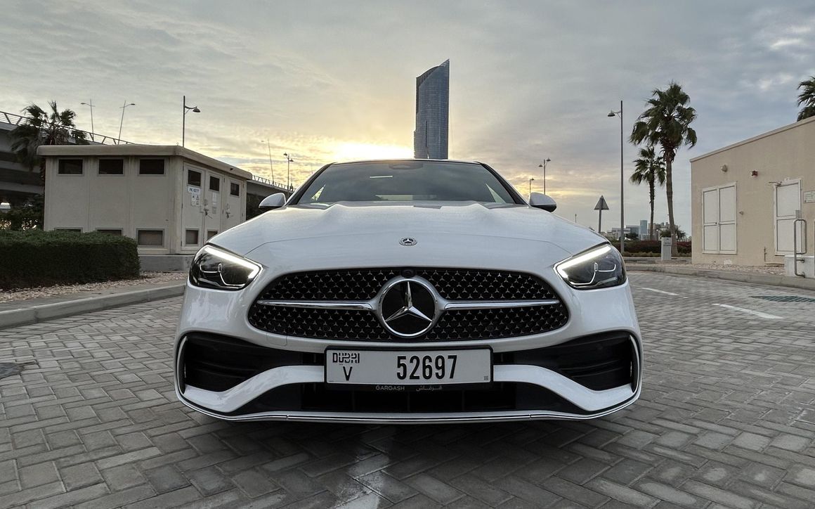 Mercedes-Benz C-200 - image 3