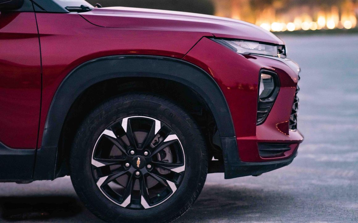 CHEVROLET TRAILBLAZER - image 8