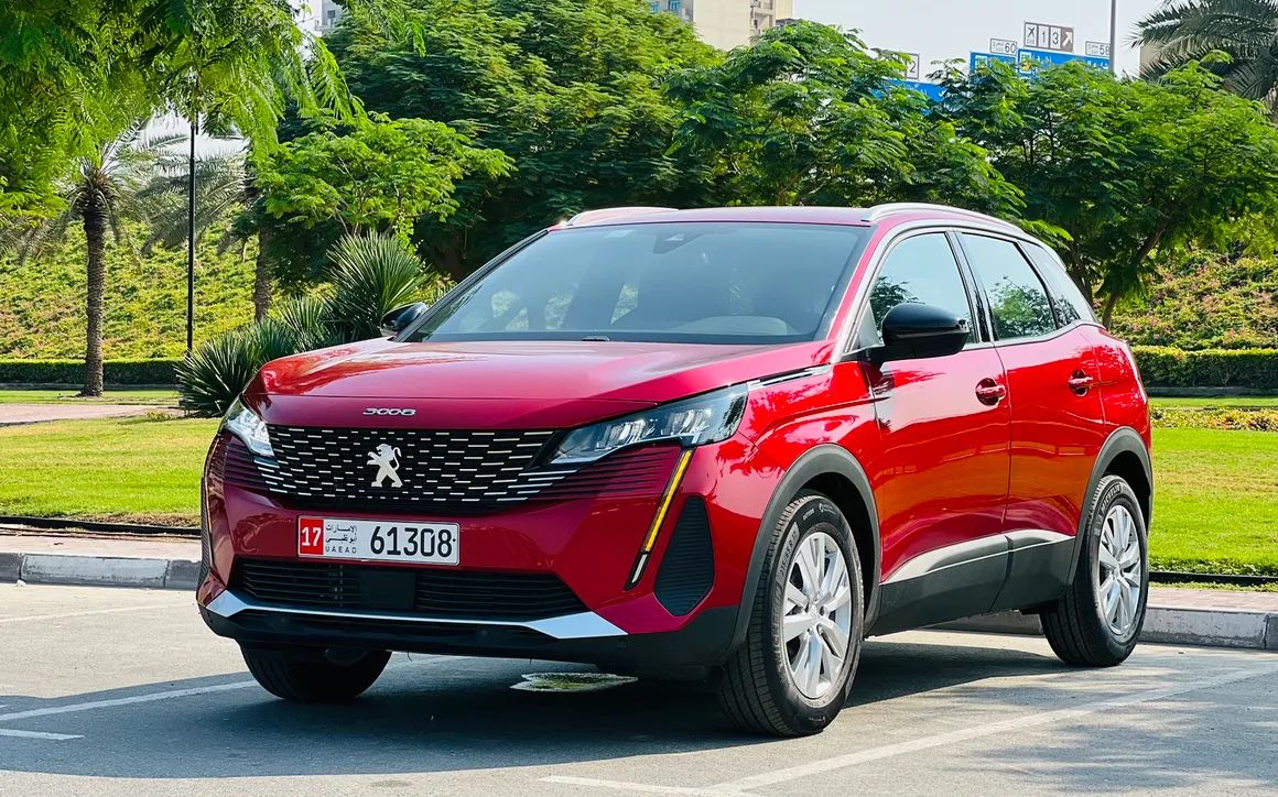 PEUGEOT 3008 - image 1