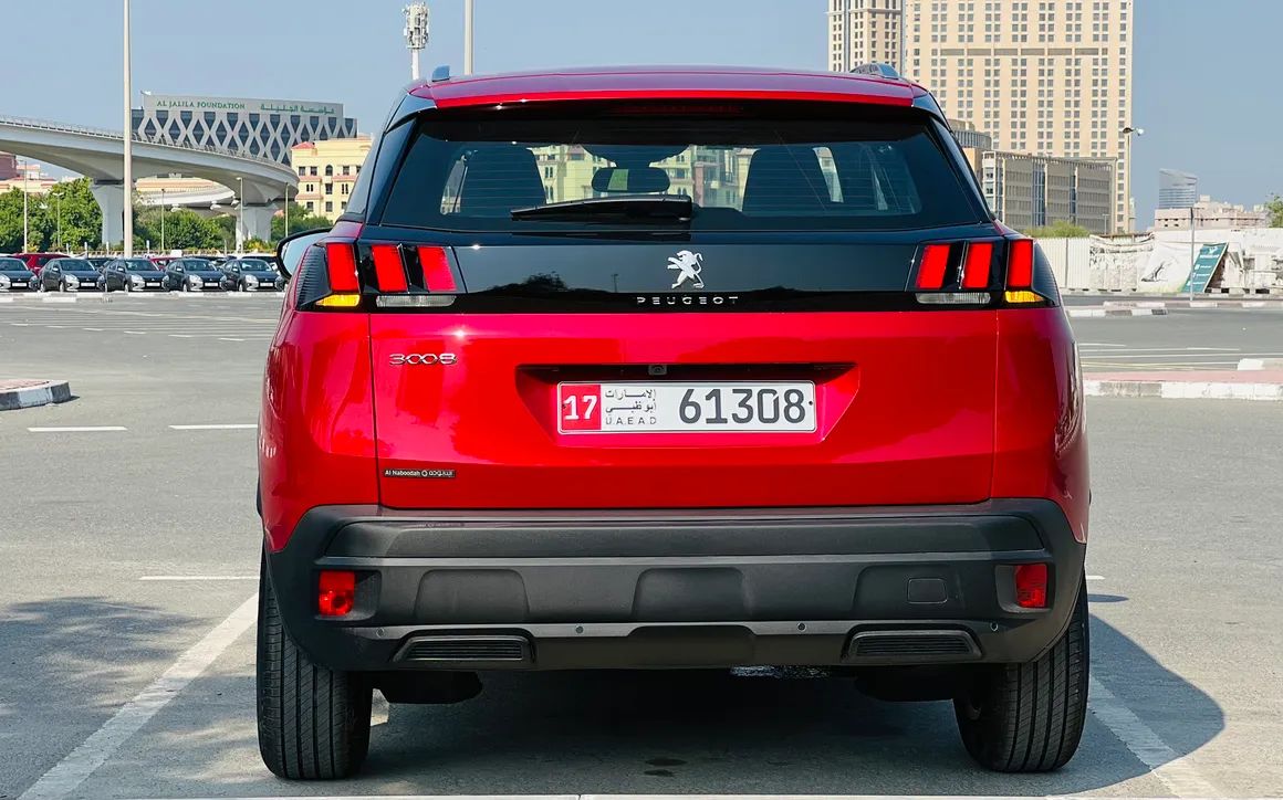 PEUGEOT 3008 - image 4