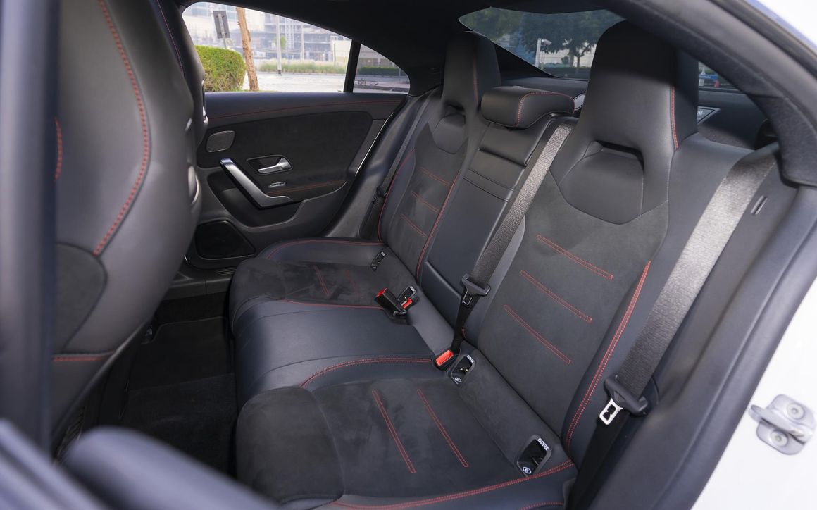 Mercedes CLA250 - image 13
