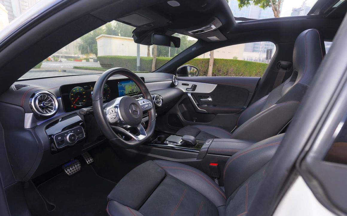 Mercedes CLA250 - image 9