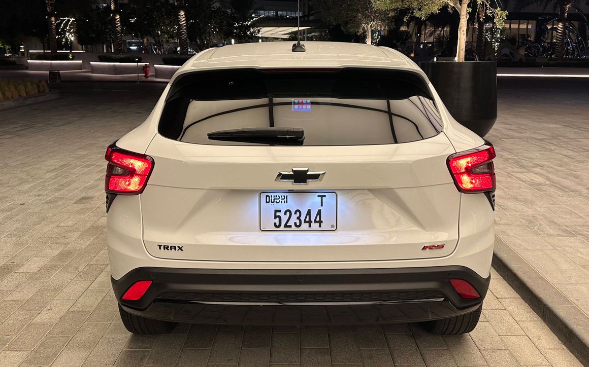 Chevrolet Trax (white) - image 7