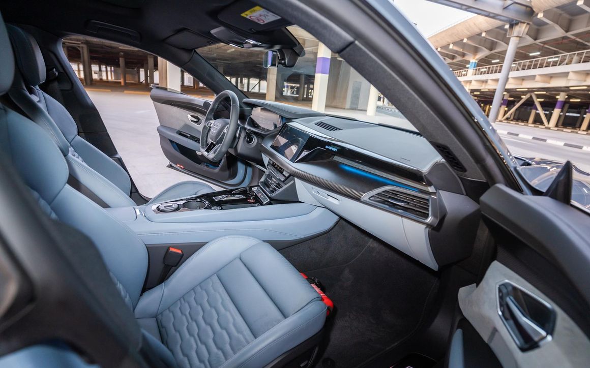 Audi E-tron GT - image 11