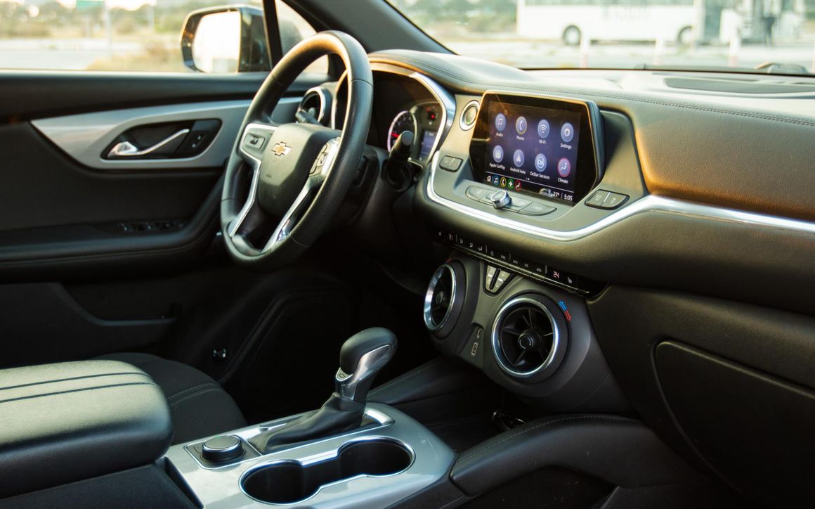CHEVROLET BLAZER - image 10
