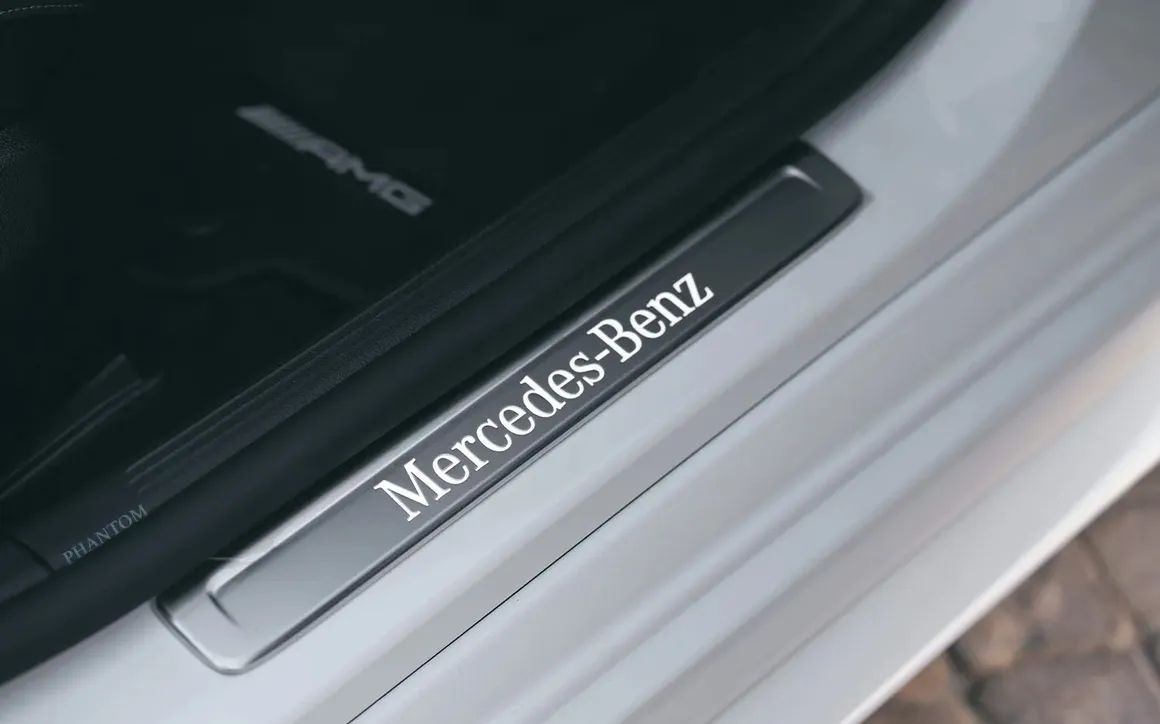 MERCEDES C200 - image 12