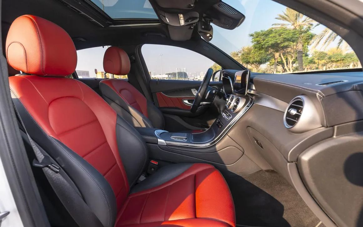 Mercedes GLC 200 - image 18