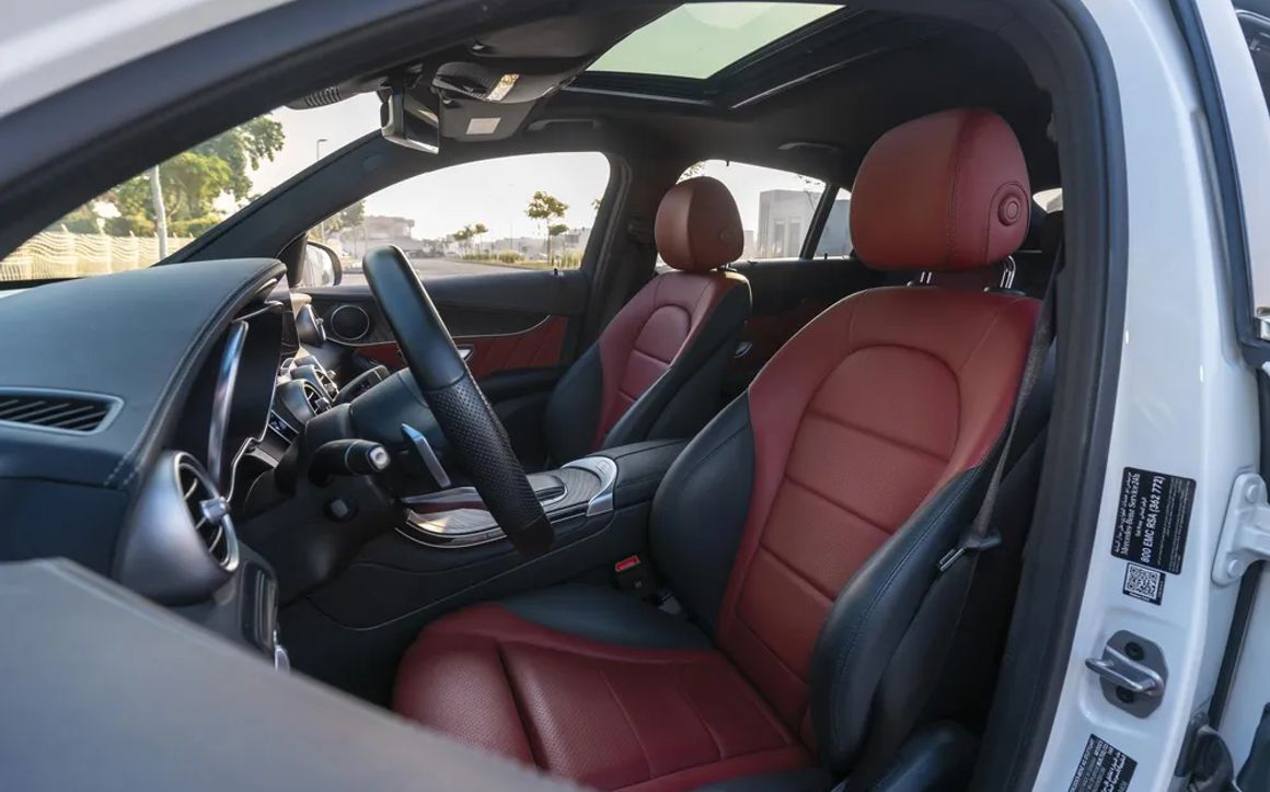 Mercedes GLC 200 - image 17