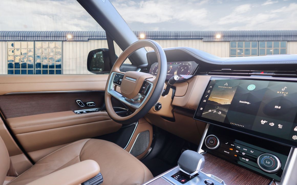 Range Rover Vogue Autobiography Long - image 10
