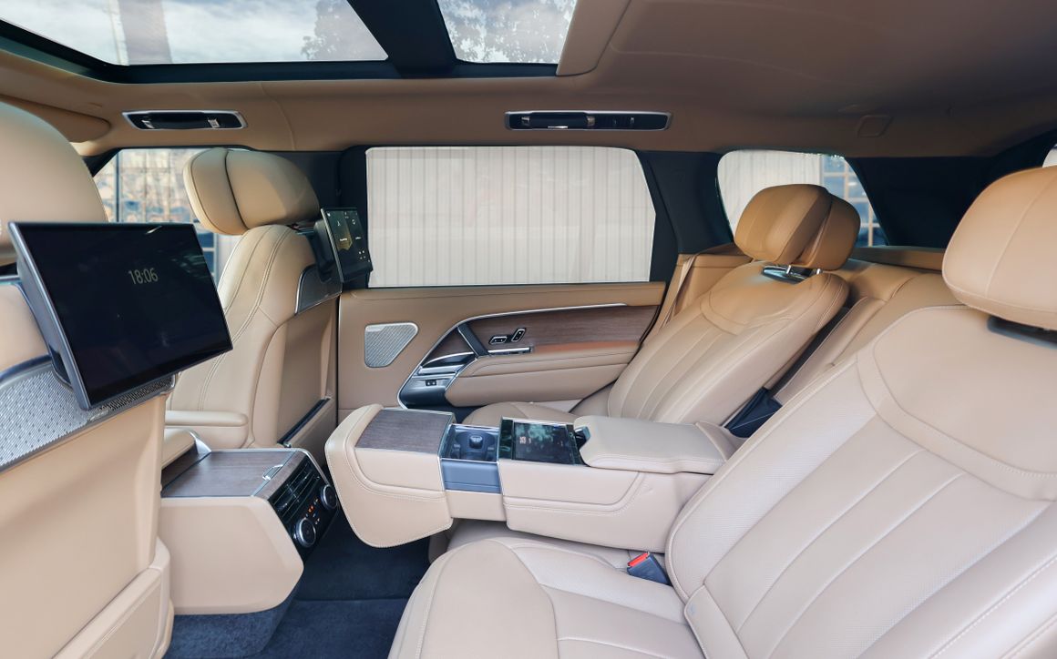 Range Rover Vogue Autobiography Long - image 22