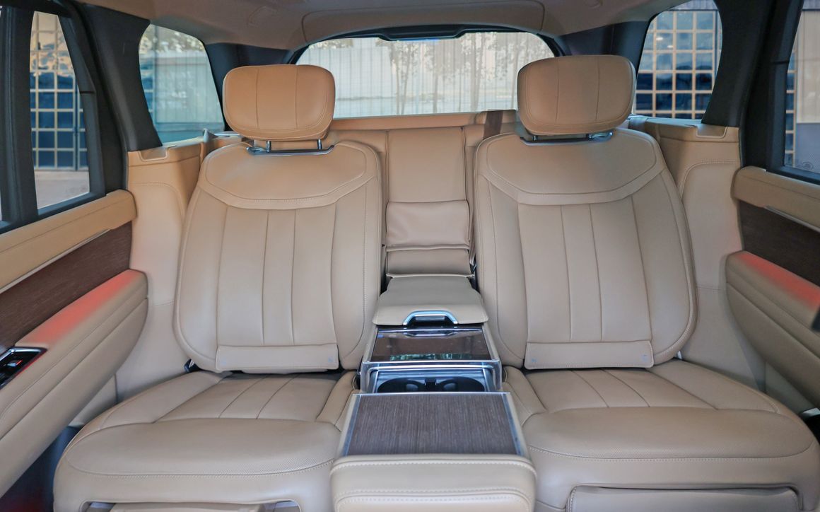 Range Rover Vogue Autobiography Long - image 21