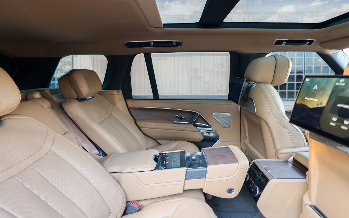 Range Rover Vogue Autobiography Long - image 23