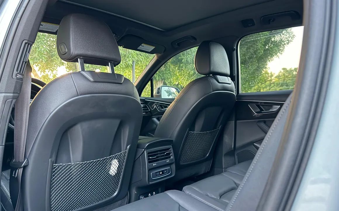 Audi Q7 - image 14