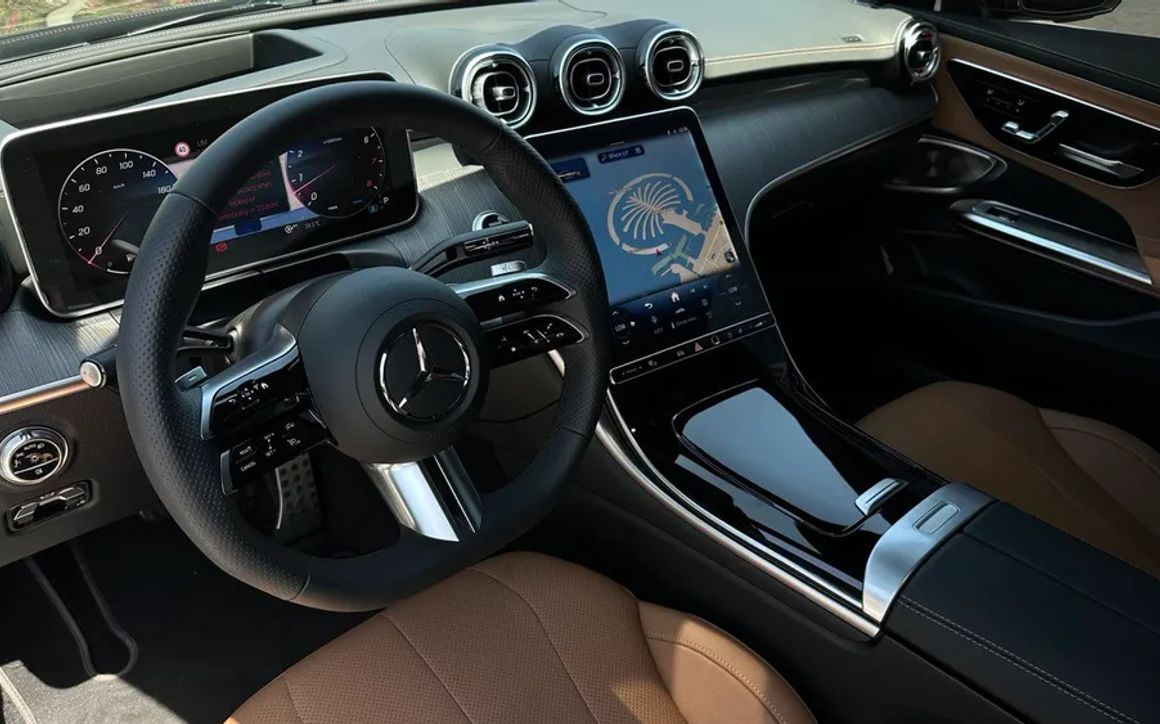 Mercedes Benz CLE200 - image 7