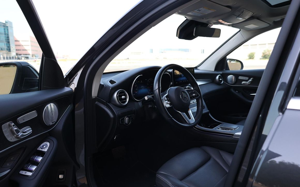 Mercedes GLC 300 - image 5