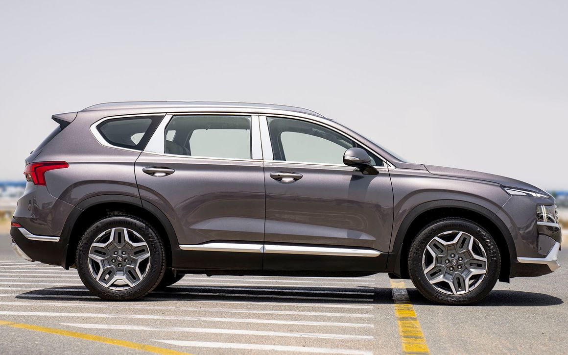 Hyundai Santafe - image 5