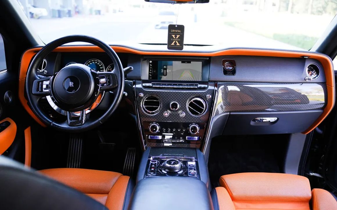 ROLLS ROYCE CULLINAN - image 9