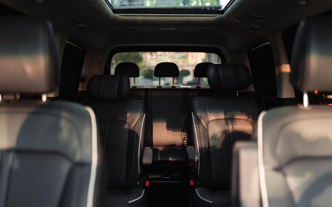 HYUNDAI STARIA - image 12