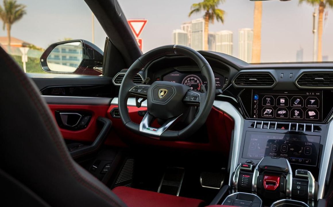 Lamborghini Urus - image 6