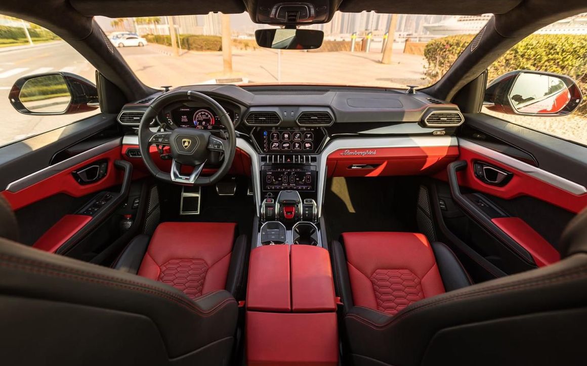 Lamborghini Urus - image 5