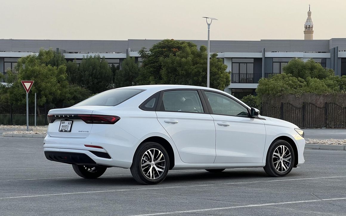 GEELY EM GRAND - image 4