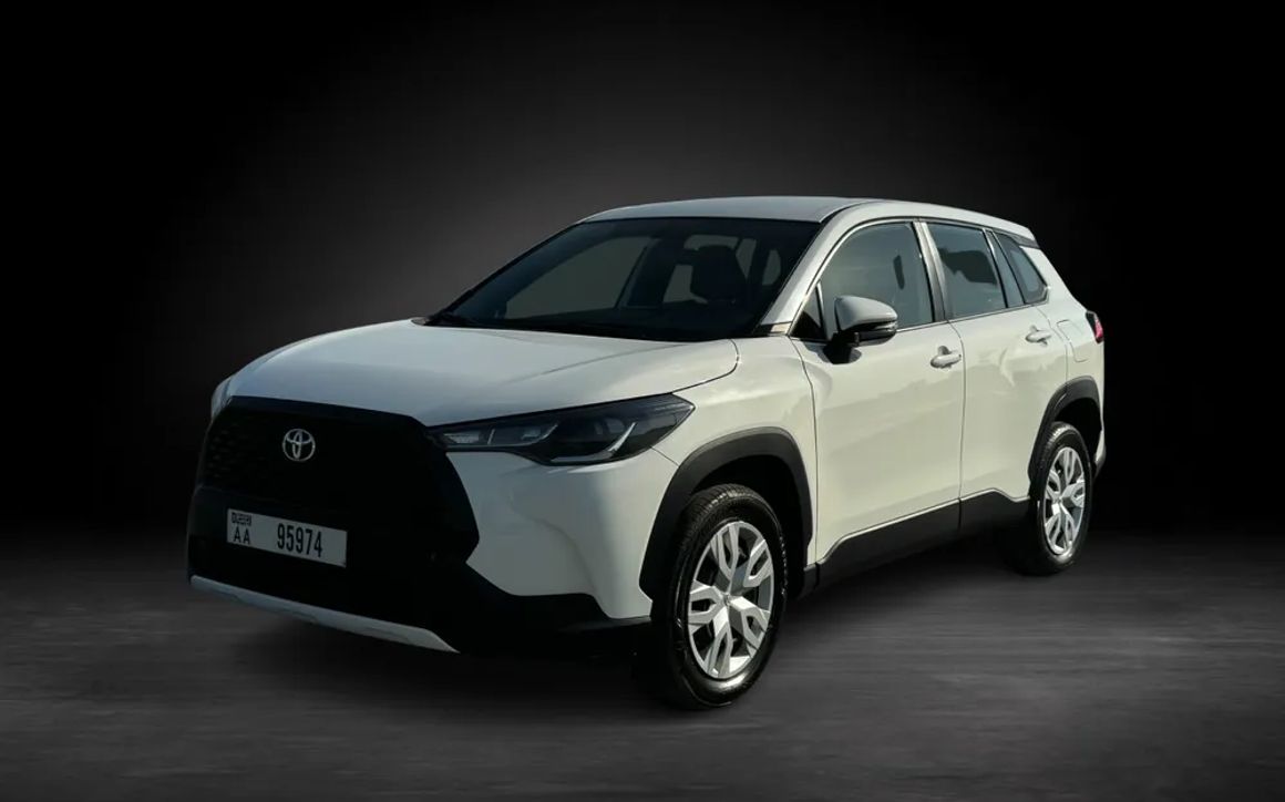 TOYOTA COROLLA CROSS - image 1