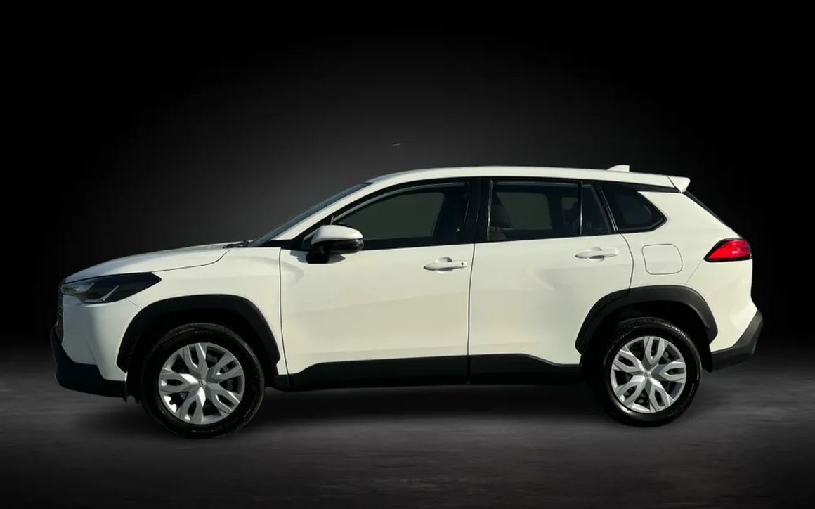 TOYOTA COROLLA CROSS - image 2