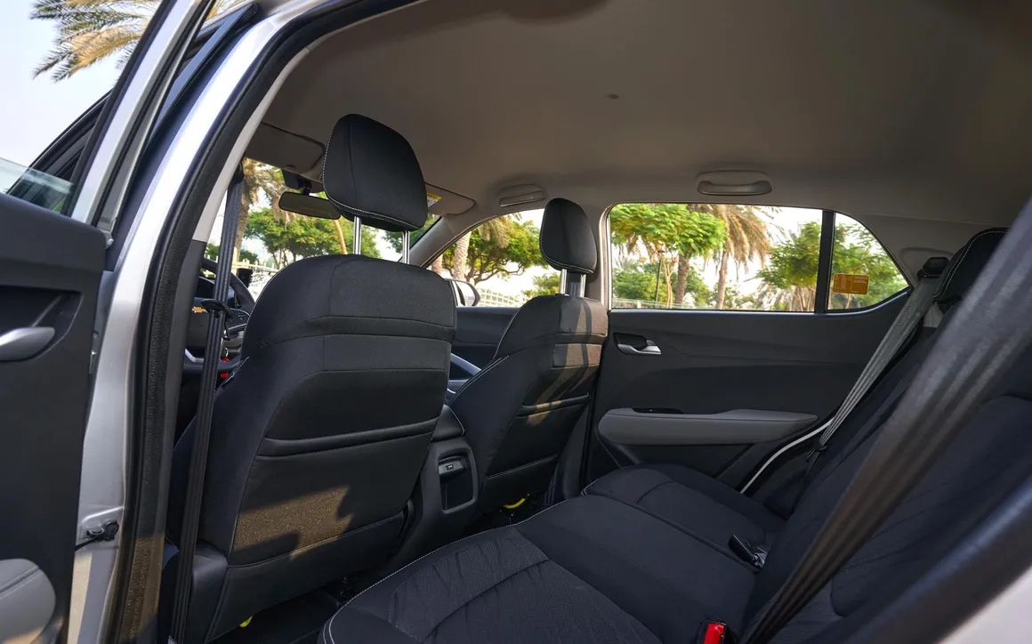 Chevrolet Groove LT - image 21