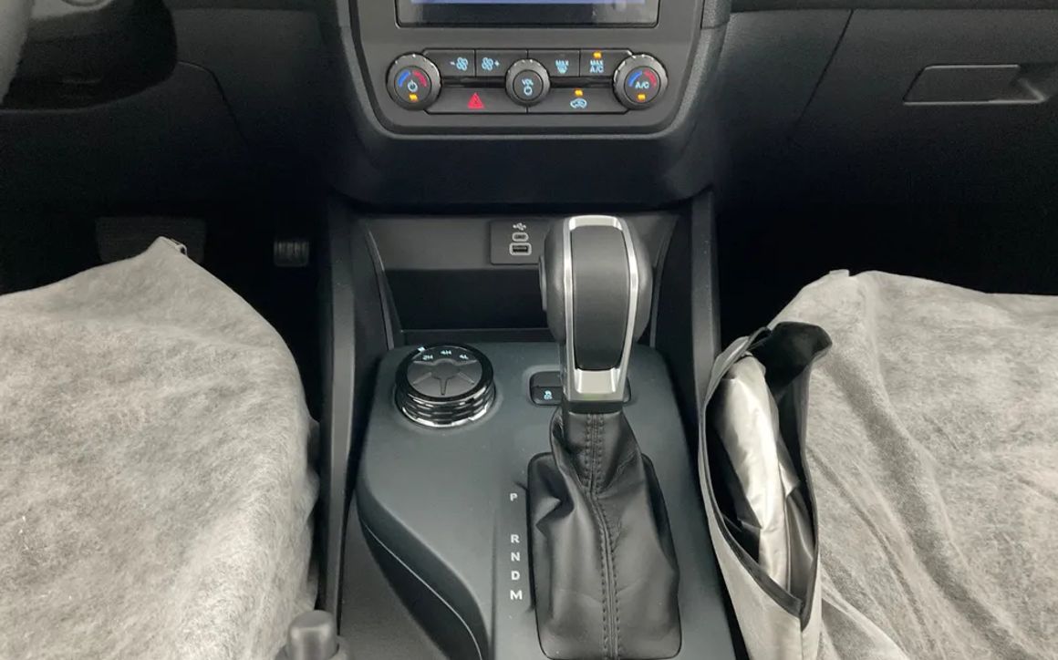 FORD RANGER - image 14
